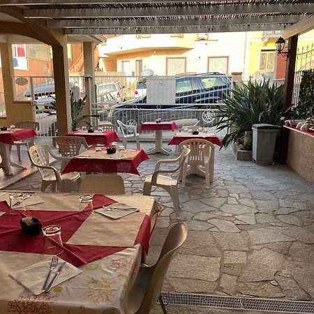 Casa Tacconi Bed & Breakfast Villasimius Exterior photo