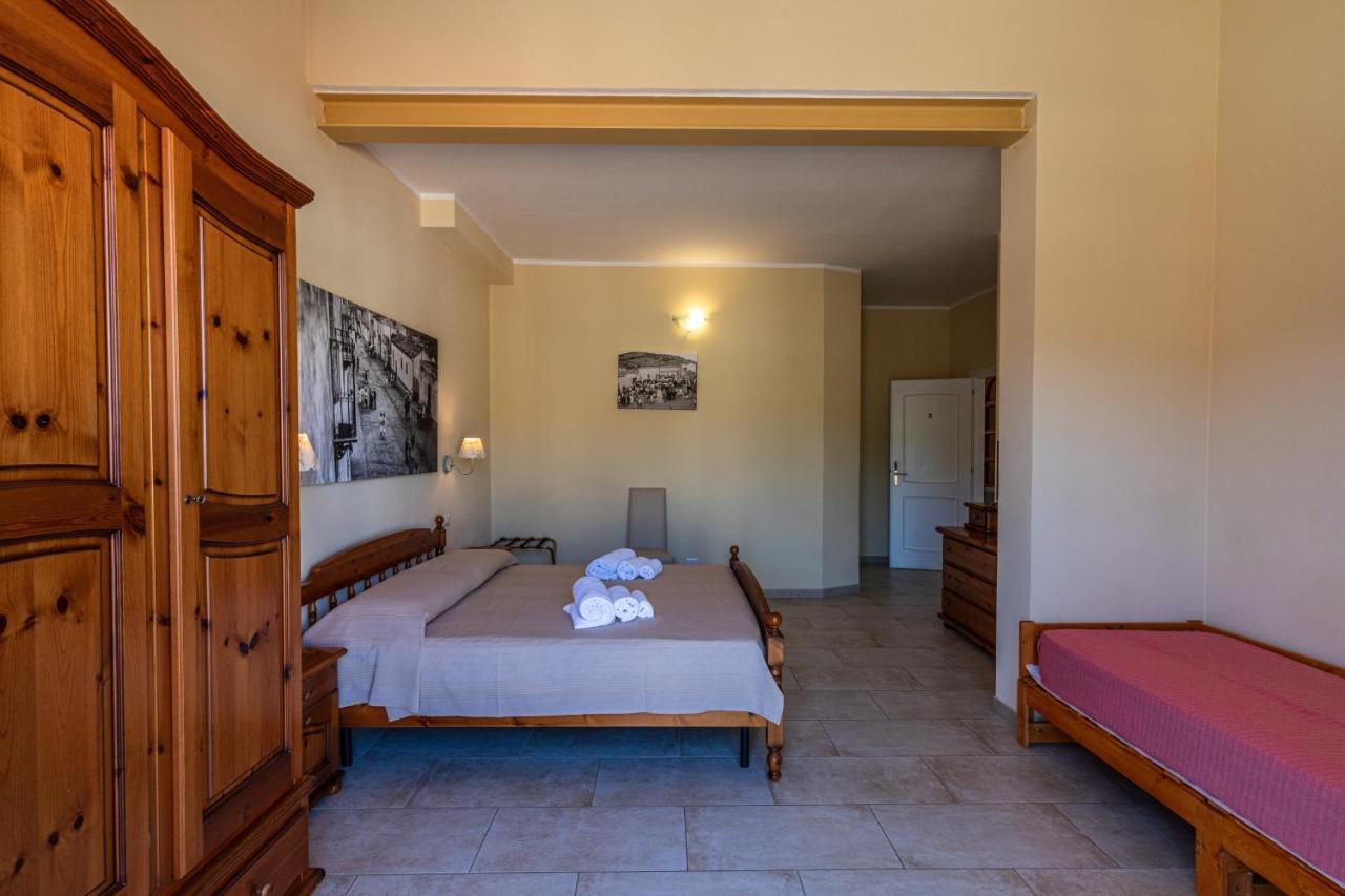Casa Tacconi Bed & Breakfast Villasimius Exterior photo