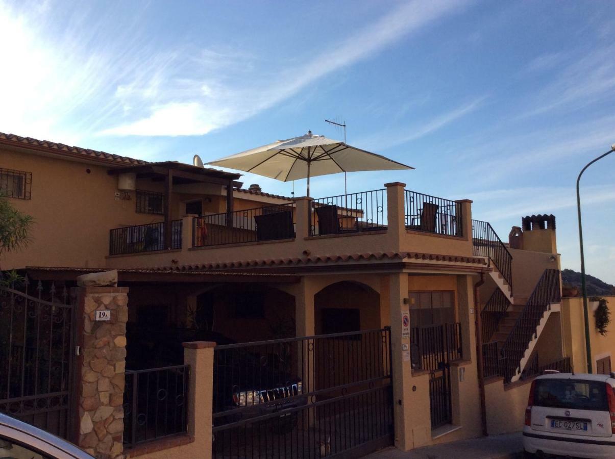 Casa Tacconi Bed & Breakfast Villasimius Exterior photo